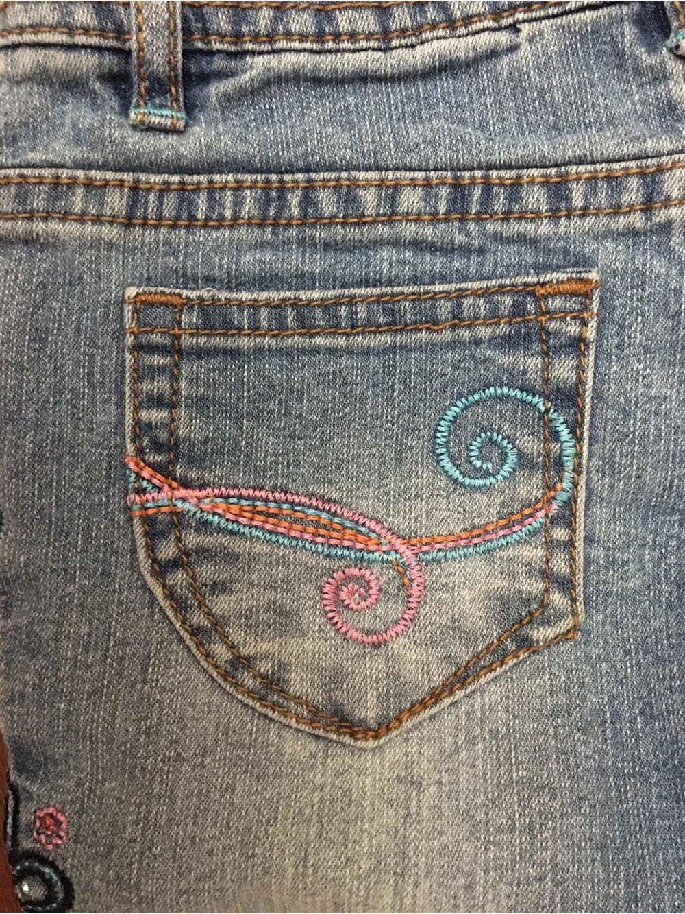 Sonoma Jeans Capri Girls Size 5 Adjustable Waist Embroidered Floral Butterfly - Picture 4 of 7